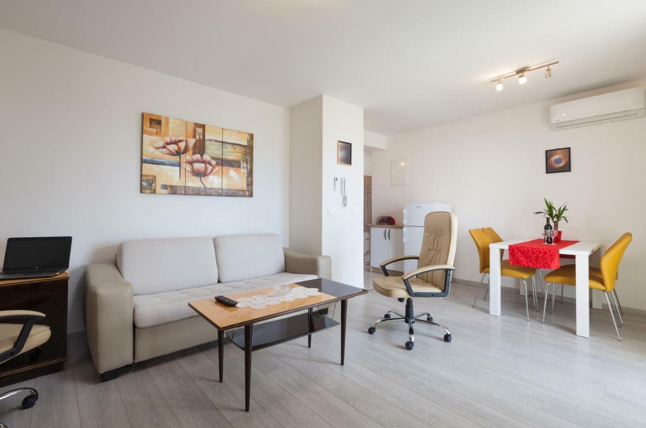 Apartments Turtle Gardens マカルスカ エクステリア 写真
