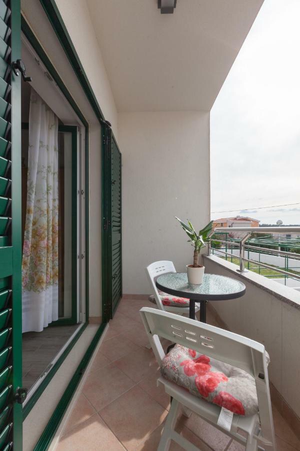 Apartments Turtle Gardens マカルスカ エクステリア 写真