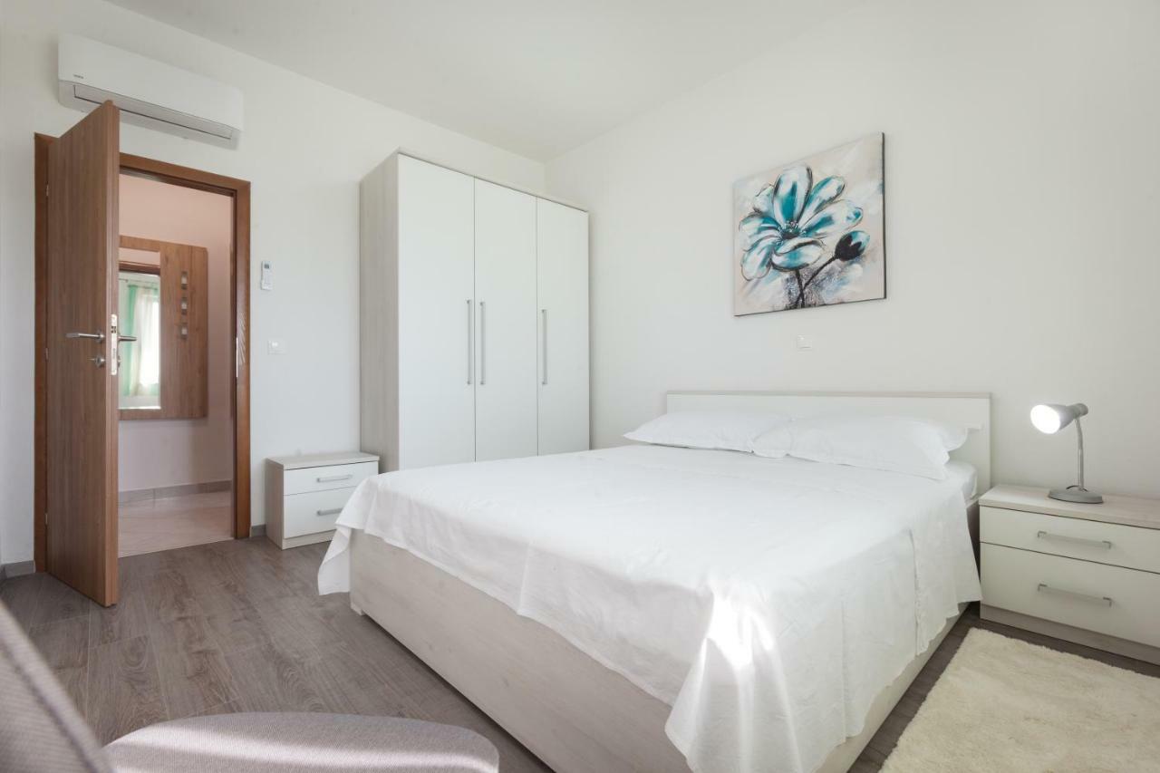 Apartments Turtle Gardens マカルスカ エクステリア 写真